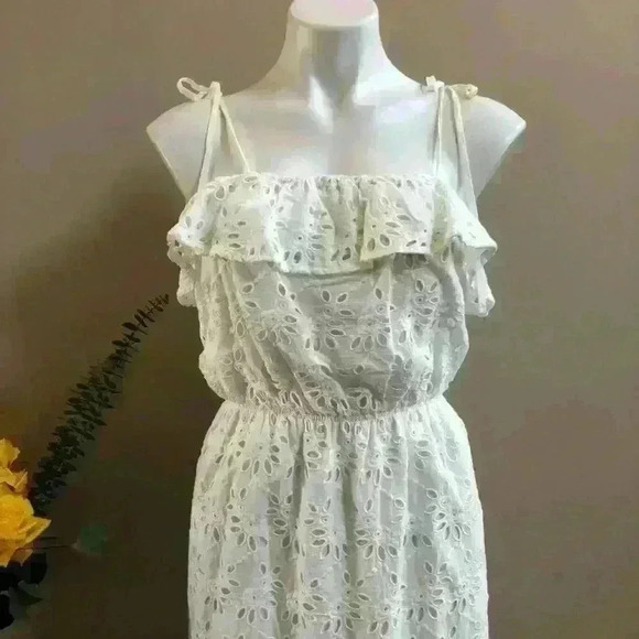 First Monday Ivory Midi Dress - Picture 2 of 8